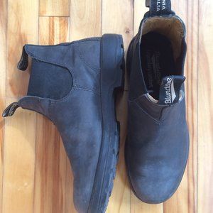 Original Blundstone Size 7 Women